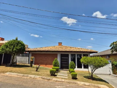 Casa de Condomínio com 4 Quartos à venda, 400m² no Jardins (Polvilho), Cajamar