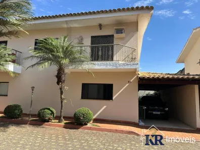 Sobrado com 3 Quartos à venda, 151m² no Jardim América, Goiânia