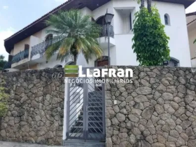 Casa com 4 Quartos à venda, 240m² no Jardim Peri Peri, São Paulo