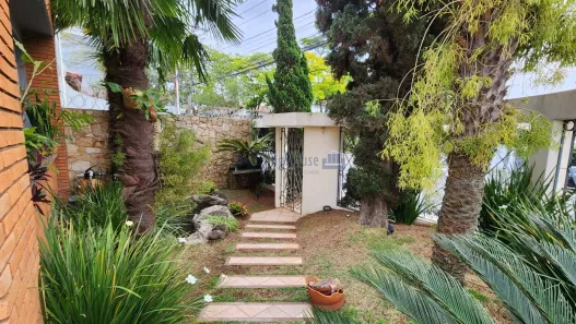 Sobrado com 4 Quartos à venda, 347m² no Vila Romana, São Paulo