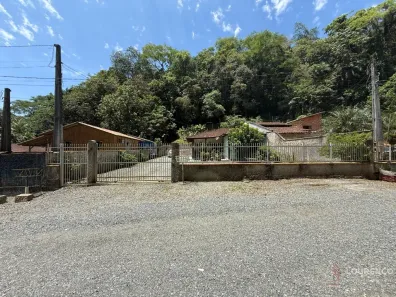 Casa com 2 Quartos à venda, 80m² no Pirabeiraba (Pirabeiraba), Joinville