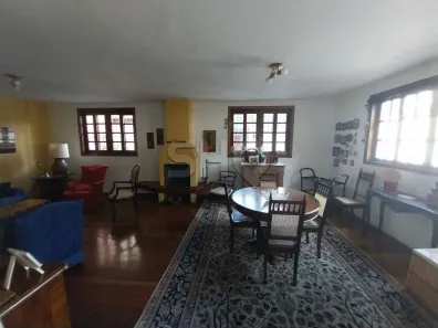 Sobrado com 3 Quartos à venda, 385m² no Sumaré, São Paulo