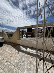 Casa com 3 Quartos à venda, 119m² no Candelária, Natal