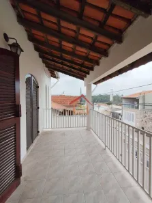 Casa com 3 Quartos à venda, 200m² no Tulipas, Jundiaí
