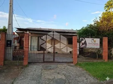 Casa com 2 Quartos à venda, 130m² no Guajuviras, Canoas