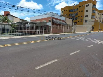 Galpão/Depósito/Armazém para alugar, 330m² no Nossa Senhora da Abadia, Uberaba