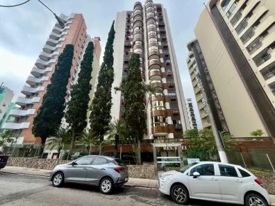 Apartamento com 3 Quartos à venda, 110m² no Centro, Florianópolis
