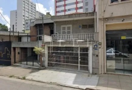 Casa com 3 Quartos para alugar, 264m² no Cerqueira César, São Paulo