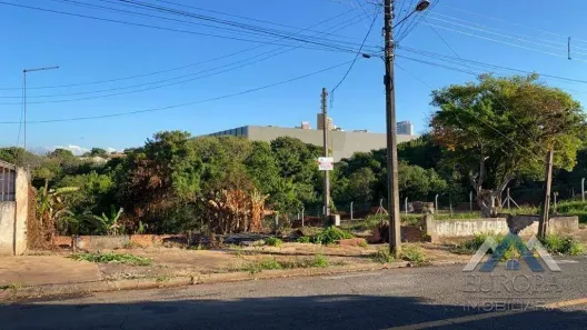 Lote/Terreno à venda, 600m² no Vila Rodrigues, Londrina