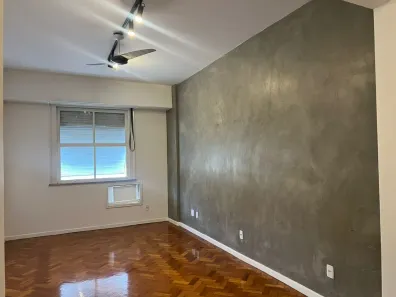 Apartamento com 3 Quartos para alugar, 103m² no Humaitá, Rio de Janeiro