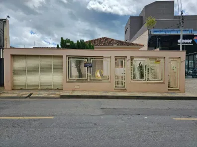 Casa com 5 Quartos à venda, 267m² no São Geraldo, Sete Lagoas