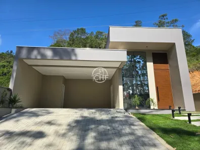 Casa com 3 Quartos à venda, 170m² no Centro, Guabiruba