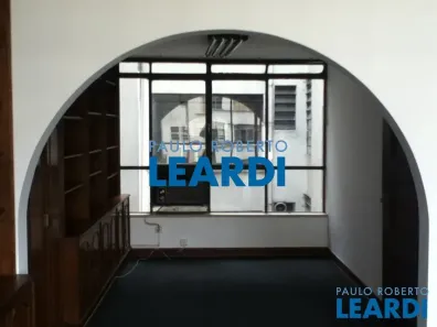 Sala Comercial para alugar, 120m² no Bela Vista, São Paulo