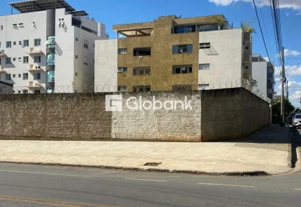 Lote/Terreno para alugar, 1000m² no Augusta Mota, Montes Claros