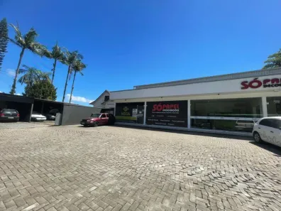 Galpão/Depósito/Armazém para alugar, 650m² no Jaraguá Esquerdo, Jaraguá do Sul