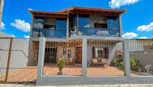 Casa com 3 Quartos à venda, 200m² no Parque da Matriz, Cachoeirinha