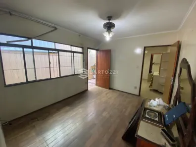 Casa com 2 Quartos à venda, 122m² no Vila Humaitá, Santo André
