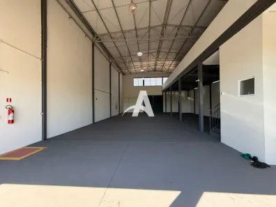 Galpão/Depósito/Armazém para alugar, 415m² no Novo Mundo, Uberlândia