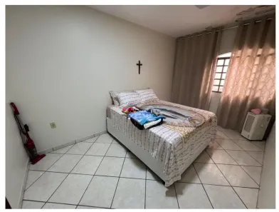 Casa com 3 Quartos à venda, 150m² no Riacho Fundo I, Brasília