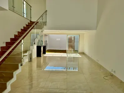 Casa de Condomínio com 4 Quartos à venda, 200m² no Santa Genoveva, Goiânia