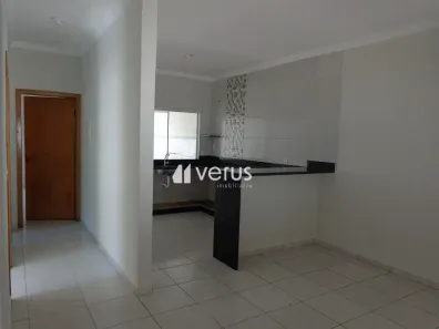 Casa com 2 Quartos para alugar, 76m² no Martins, Uberlândia