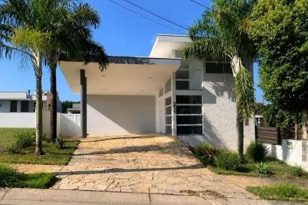 Casa com 3 Quartos para alugar, 200m² no Swiss Park, Campinas