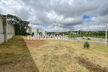 Lote/Terreno à venda, 737m² no Nacional, Contagem