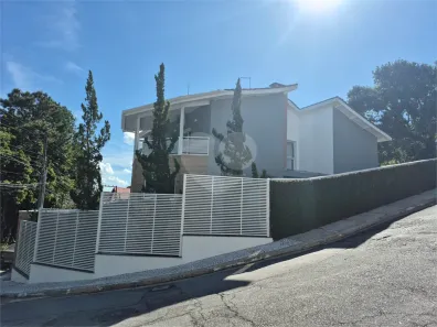 Casa de Condomínio com 5 Quartos para alugar, 370m² no Vila Irmãos Arnoni, São Paulo
