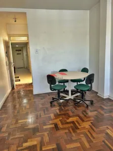 Sala Comercial à venda, 21m² no Passo da Areia, Porto Alegre