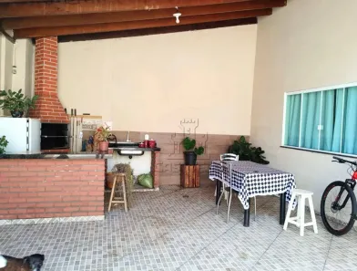 Casa com 3 Quartos à venda, 120m² no Jardim Alto do Cafezal, Londrina