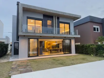 Casa com 4 Quartos à venda, 227m² no , Xangri-Lá