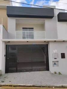 Sobrado com 3 Quartos à venda, 150m² no Centro, Pouso Alegre