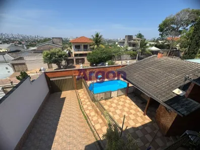 Sobrado com 4 Quartos à venda, 251m² no Setor Gentil Meireles, Goiânia