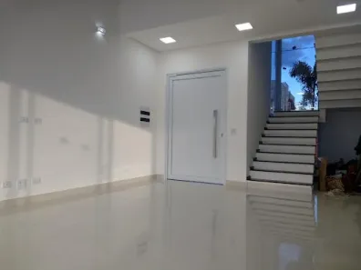 Casa de Condomínio com 3 Quartos para alugar, 178m² no Parque Ortolândia, Hortolândia