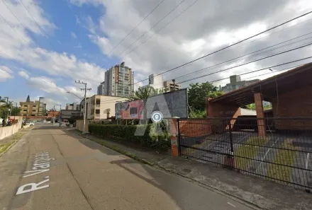 Lote/Terreno para alugar, 527m² no América, Joinville