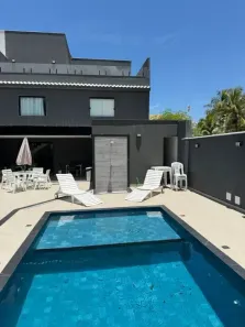 Casa com 5 Quartos à venda, 250m² no Camboinhas, Niterói