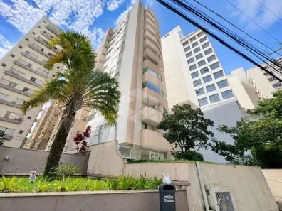 Apartamento com 2 Quartos para alugar, 60m² no Centro, Florianópolis