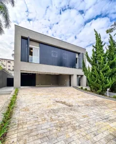 Casa com 4 Quartos à venda, 360m² no Golf Gardens, Carapicuíba