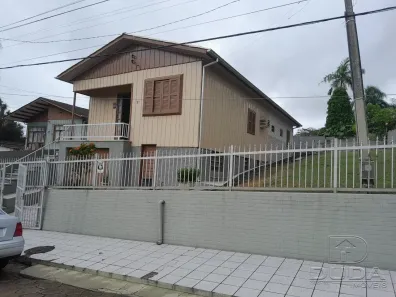 Casa com 4 Quartos à venda, 157m² no Próspera, Criciúma
