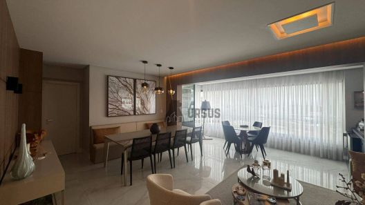 Apartamento com 2 Quartos para venda ou aluguel, 100m² no Centro, Taubaté