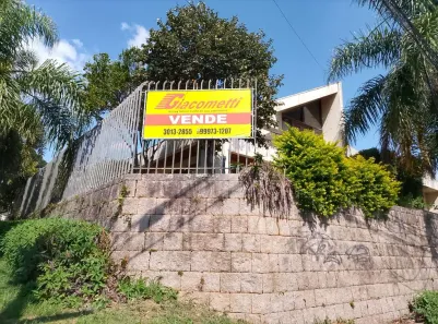 Casa com 5 Quartos à venda, 420m² no Santo Inácio, Curitiba