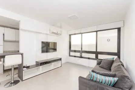Apartamento com 2 Quartos para alugar, 64m² no Jardim do Salso, Porto Alegre
