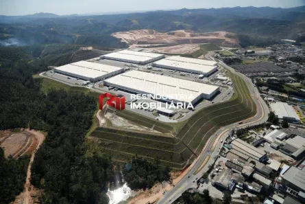Galpão/Depósito/Armazém para alugar, 12630m² no Cristais (Jordanésia), Cajamar