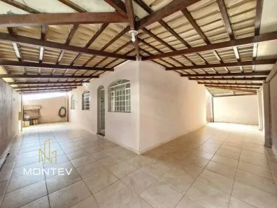 Casa com 3 Quartos à venda, 80m² no Chanadour, Divinópolis
