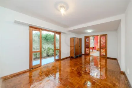 Casa com 4 Quartos à venda, 250m² no Vila Pompéia, São Paulo