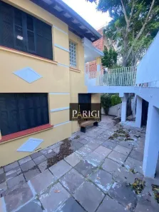 Casa com 7 Quartos para alugar, 260m² no Petrópolis, Porto Alegre