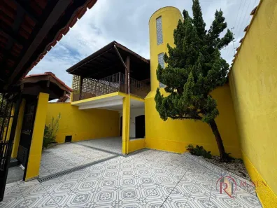 Sobrado com 4 Quartos à venda, 264m² no Centro, Bertioga