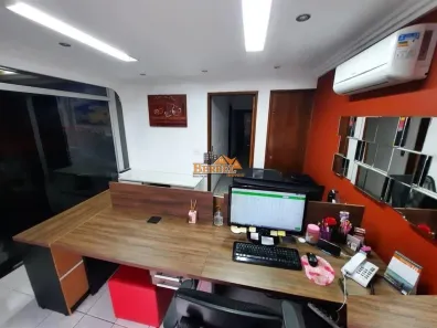 Sobrado com 5 Quartos à venda, 326m² no Vila Formosa, São Paulo