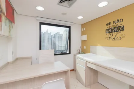 Ponto Comercial para alugar, 28m² no Vila Gomes Cardim, São Paulo