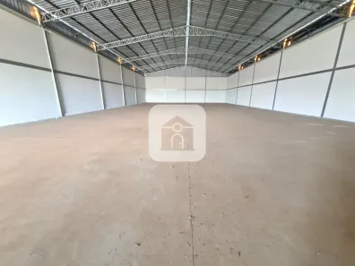 Galpão/Depósito/Armazém para alugar, 1000m² no Laranjeiras, Uberlândia